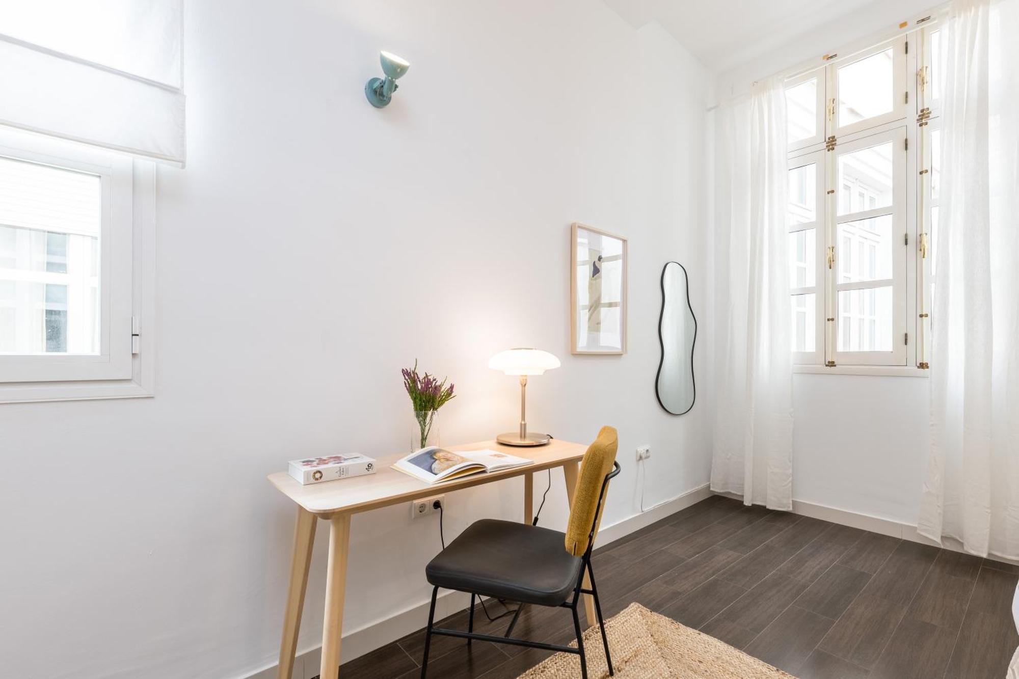 Homeclub Malaga Apartment Exterior photo